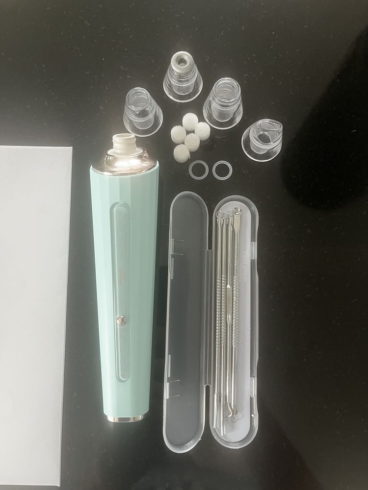 Urządxenie do usówania wągrów Odkurzacz mikrodermabrazja Moin GM001
