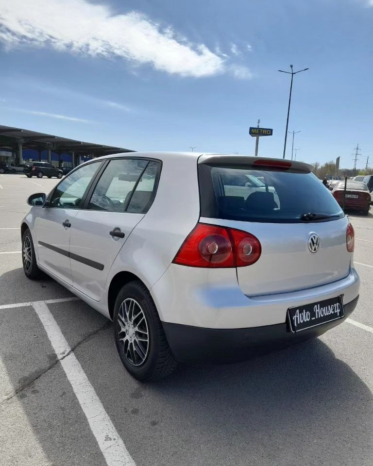 Продам Volkswagen Golf V