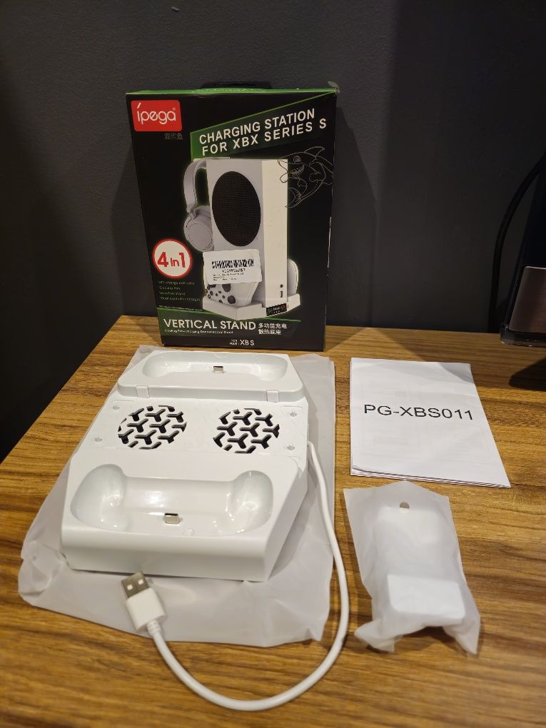 Stacja chłodząca iPega XBS011 do Xbox Series S