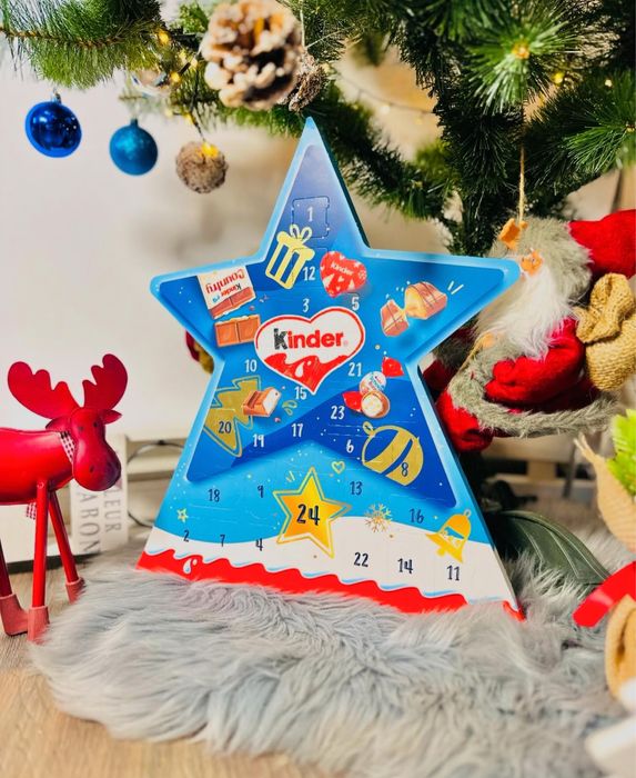 Різдвяний Адвент календар Kinder з солодощами