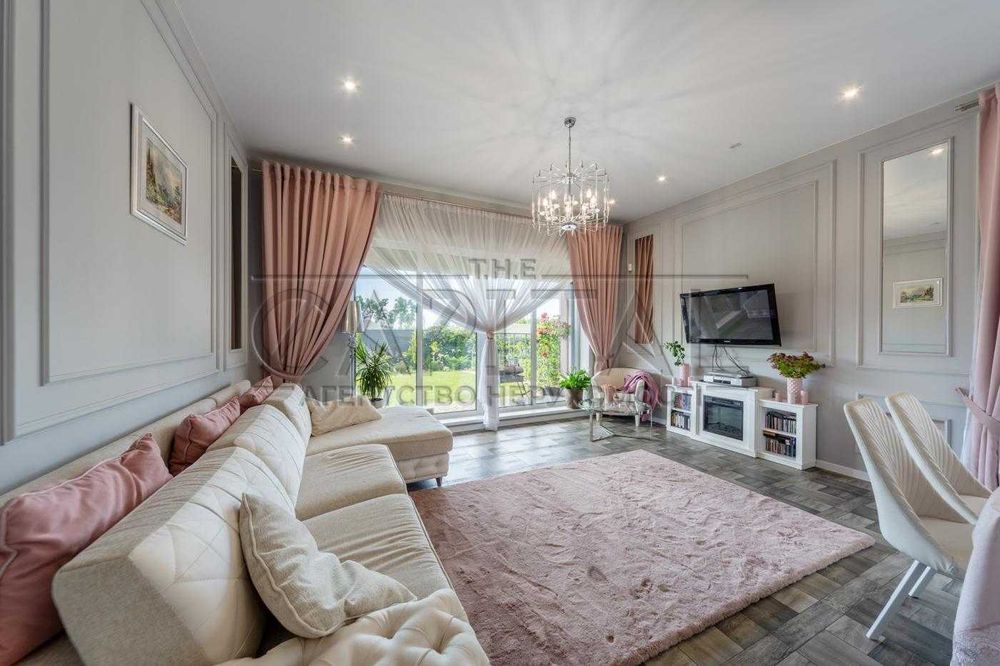 Здається в оренду гарний дизайнерський комфортний будинок в Крушинці