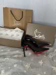 Туфлі лакові,вечірні з червоною підошвою,лабутен,christian louboutin