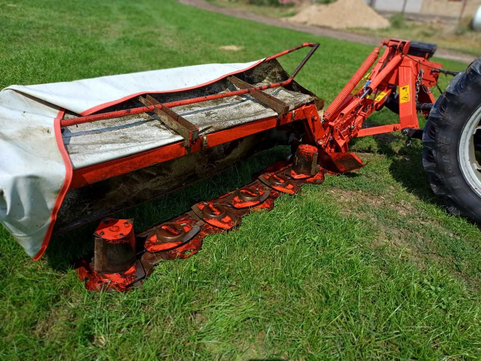 Kosiarka KUHN GMD 600 GII