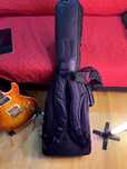 case - Mala de transporte para guitarra