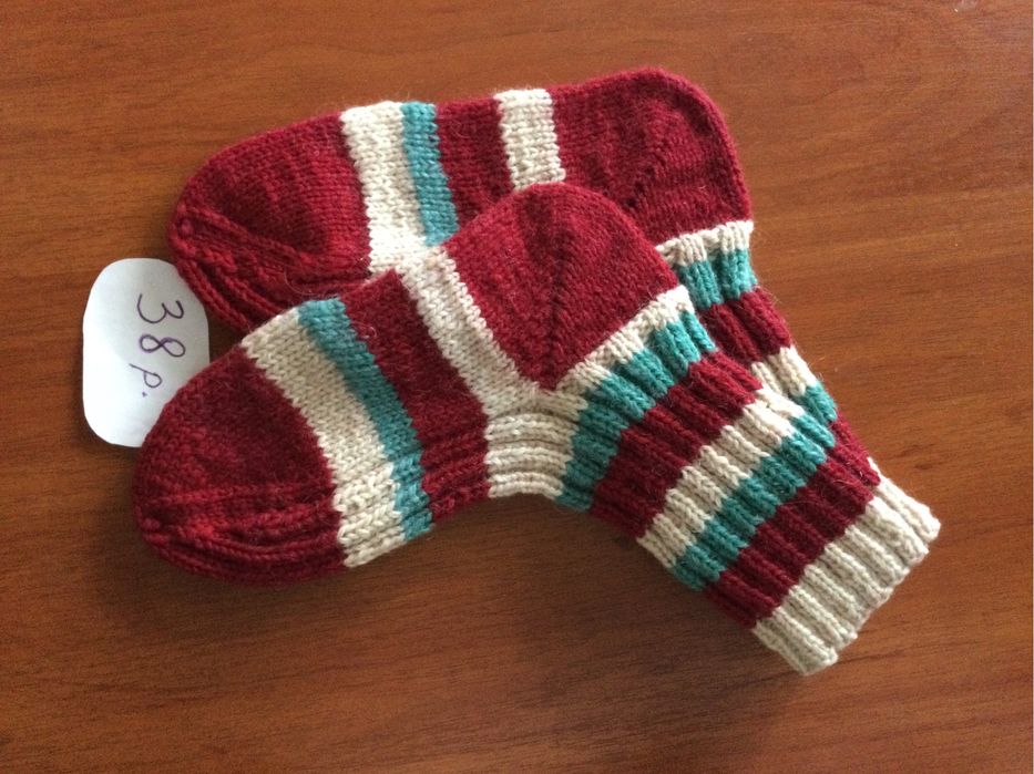 Носки вязаные женские и мужские