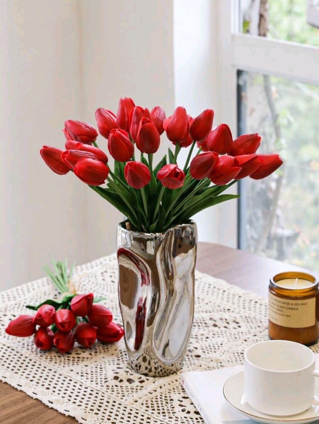 Sztuczne kwiaty, tulipany