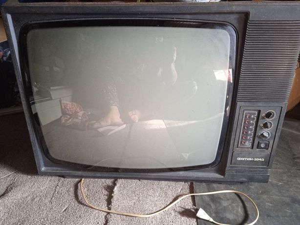Stary telewizor zabytek dla konesera zapraszam pilne