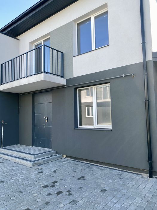 Продаж котедж спарка Зубра ( Сихів ) дуплекс