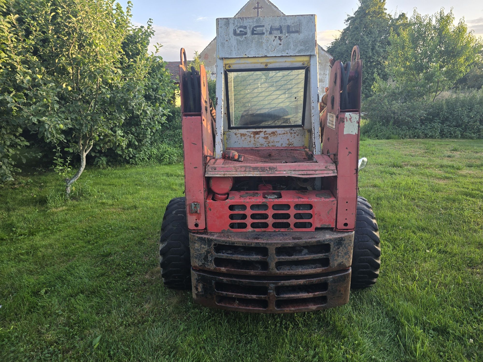Bobcat Gehl 4600