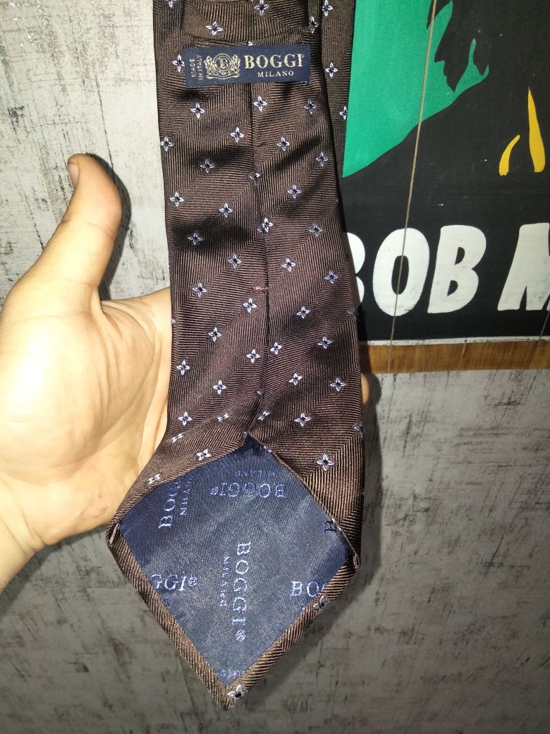 Краватка Boggi .