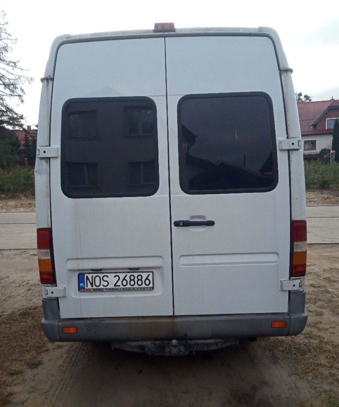 Mercedes Sprinter osobowy z windą