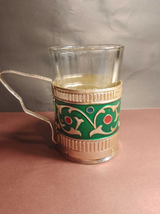 стаканы "Христос Воскрес " пионерские стаканы  купоросного стекла