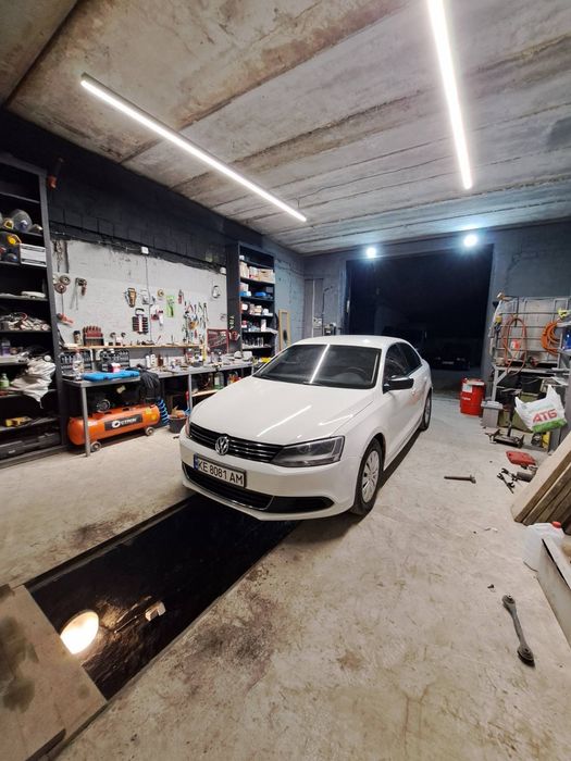 Автосервіс ремонт авто сто діагностика ГРМ  полірування хімчистка авто