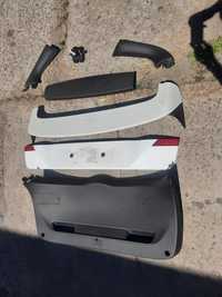 Крышка багажника Hyundai Tucson спойлер накладка