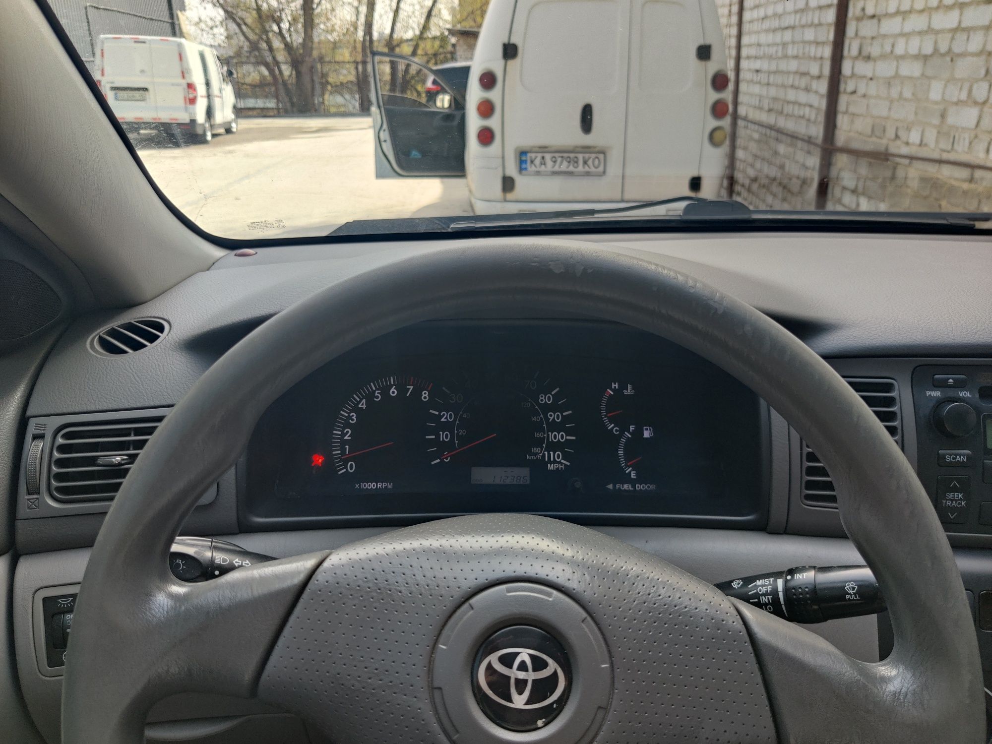 Toyota Corolla .