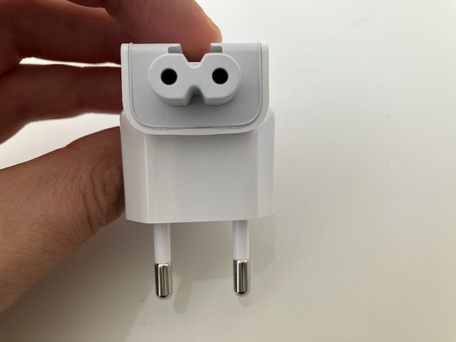 Переходник Apple MacBook, iPhone, iPad (евро вилка)