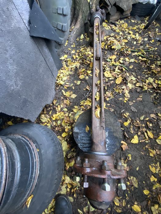 Продам балку 2 птс 4 вкорочена,з ступицями взборі