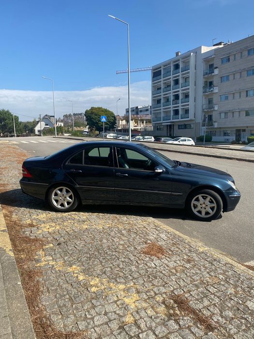Mercedes C320 V6 Nacional 
Viatura Nacional