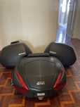 Top Case Givi com Malas laterais