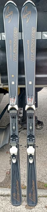 Narty Blizzard BlackStar