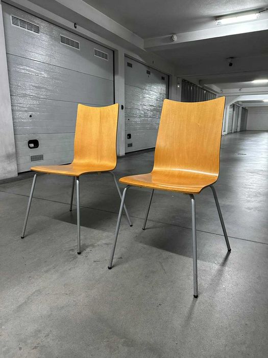 Mesa de cozinha com cadeiras