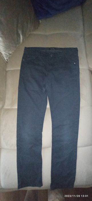 Spodnie Nukutavake slim chłopięce 160 cm