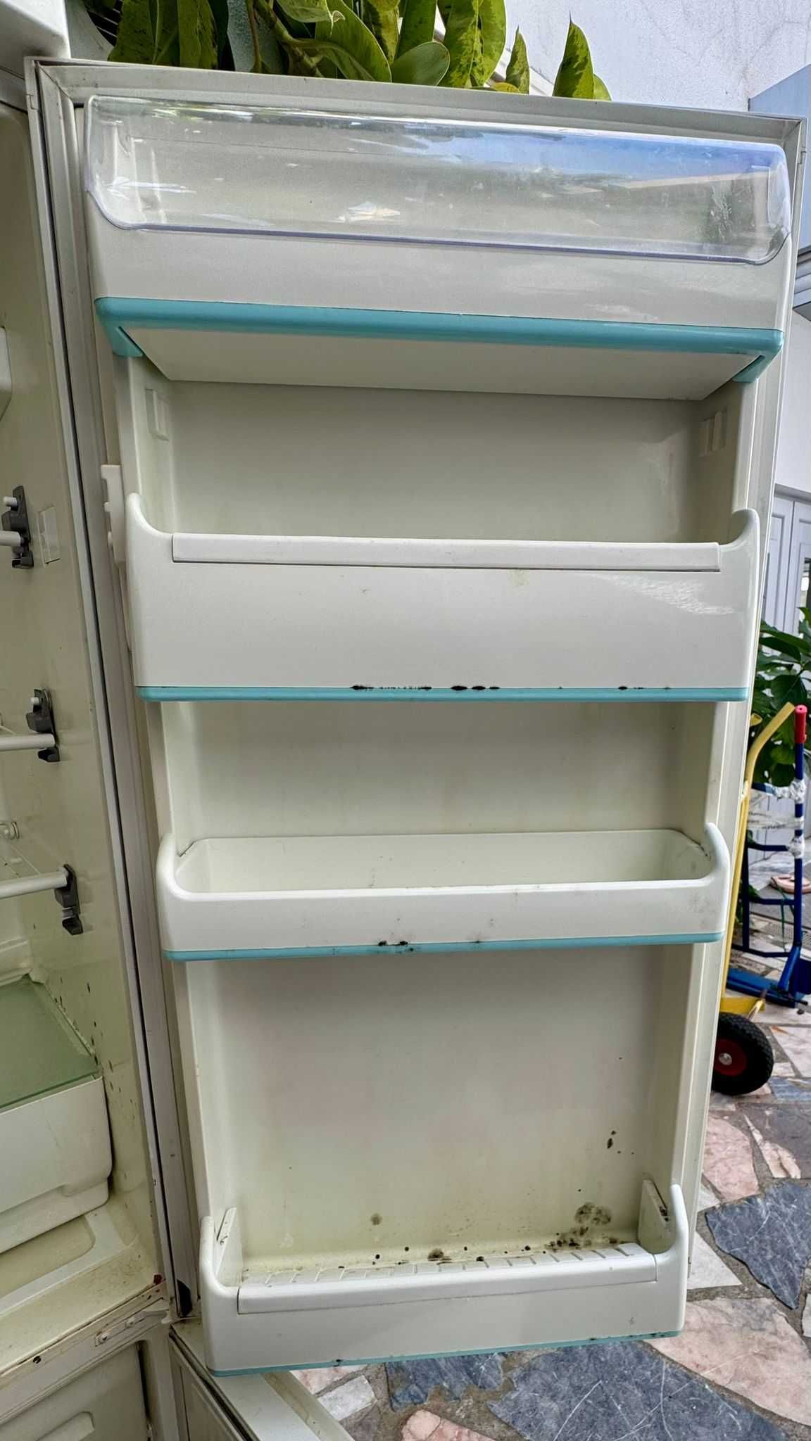 Frigorífico Combinado Becken a Funcionar