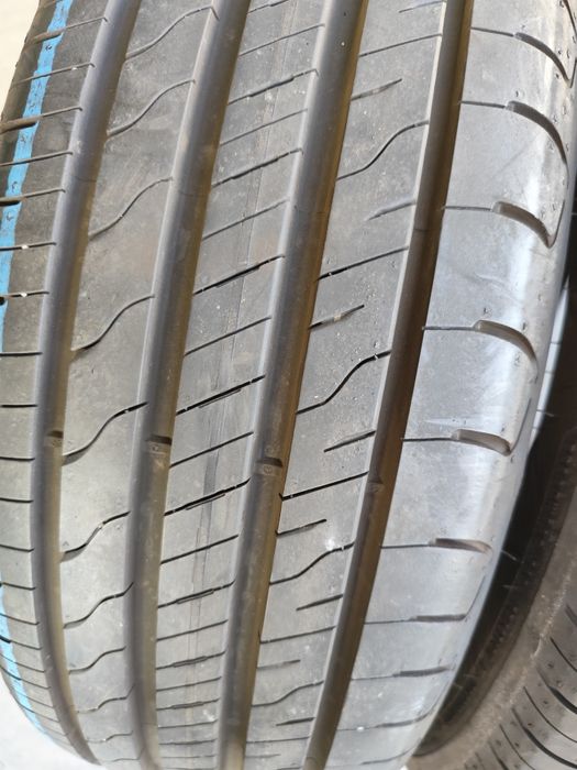 Pneus 205/55r17 Goodyear EfficientGrip Performance 2 95% piso
