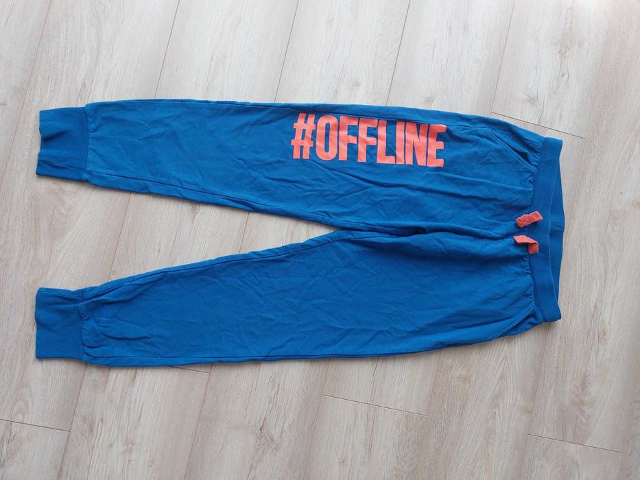 R.164 jak nowe spodnie dresowe 5.10.15 niebieskie offline