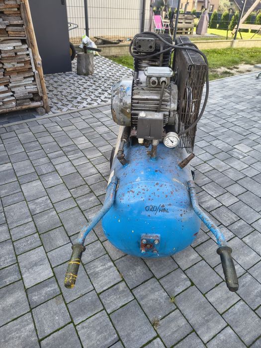 Kompresor olejowy 200l
