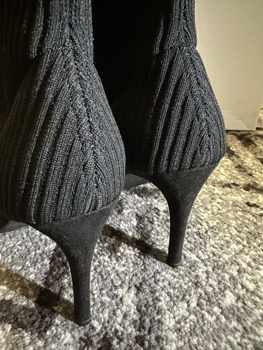 Ботильйони чорні жіночі