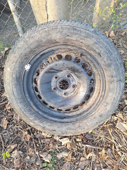 Opona wraz z felgą Continental 205/60 r15 91v