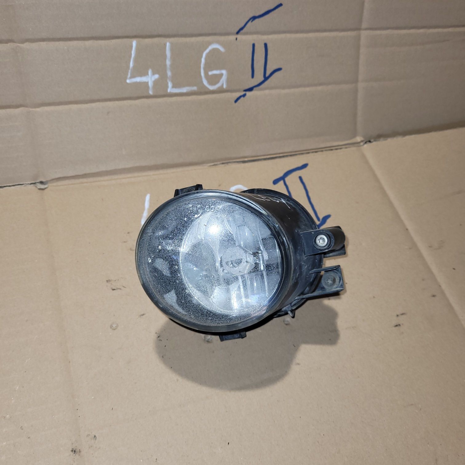 Halogen zderzaka przód lewy seat Leon II 2007r