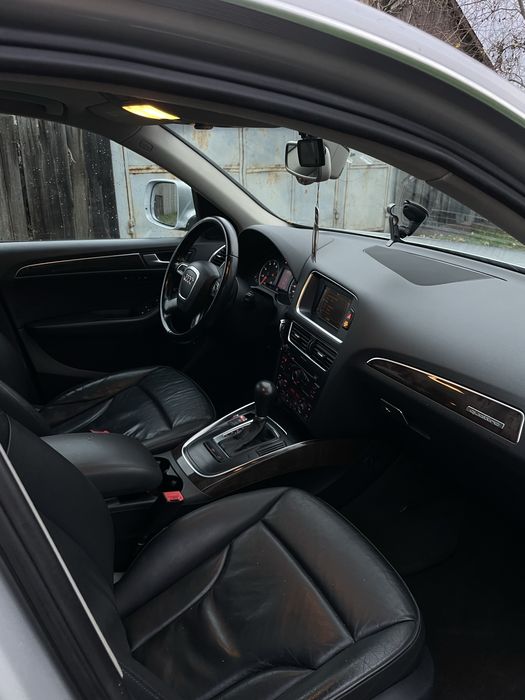 Audi q5 quattro 4х4 Ауди машина полный привод кватро паркетник джип