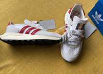 Nowe oryginalne Adidas Retropy E5 faryczny komplet