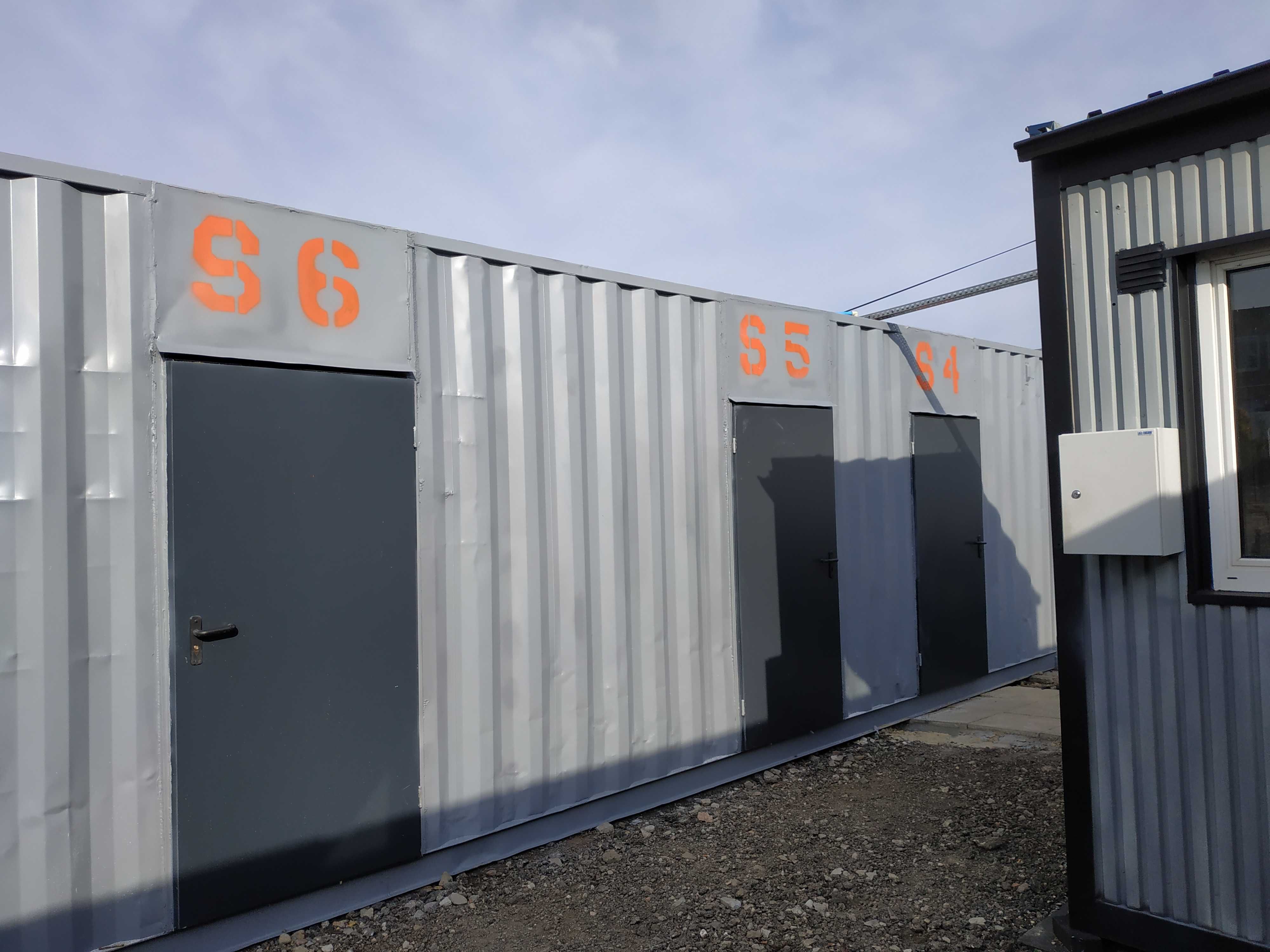 Magazyny – Self Storage | Różne rozmiary | Dostęp 24/7 | Schowki! 14m²