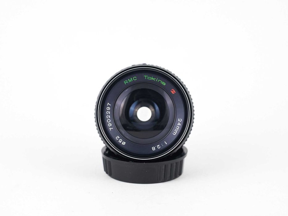 Objetiva manual Tokina 24mm f2.8 - montagem Olympus OM