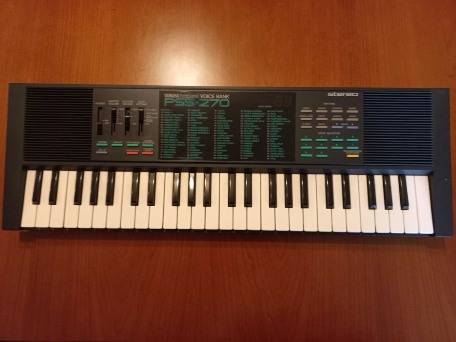 Sintetizador Yamaha PSS-270