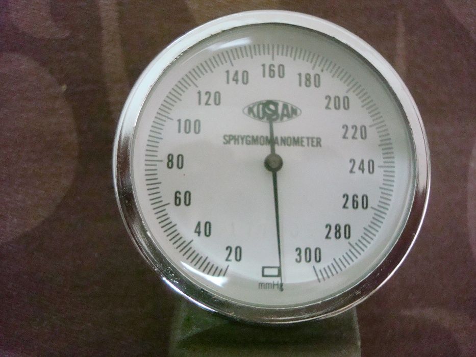 Manómetro Tensão Arterial - Kosan - Sphygmomanometer