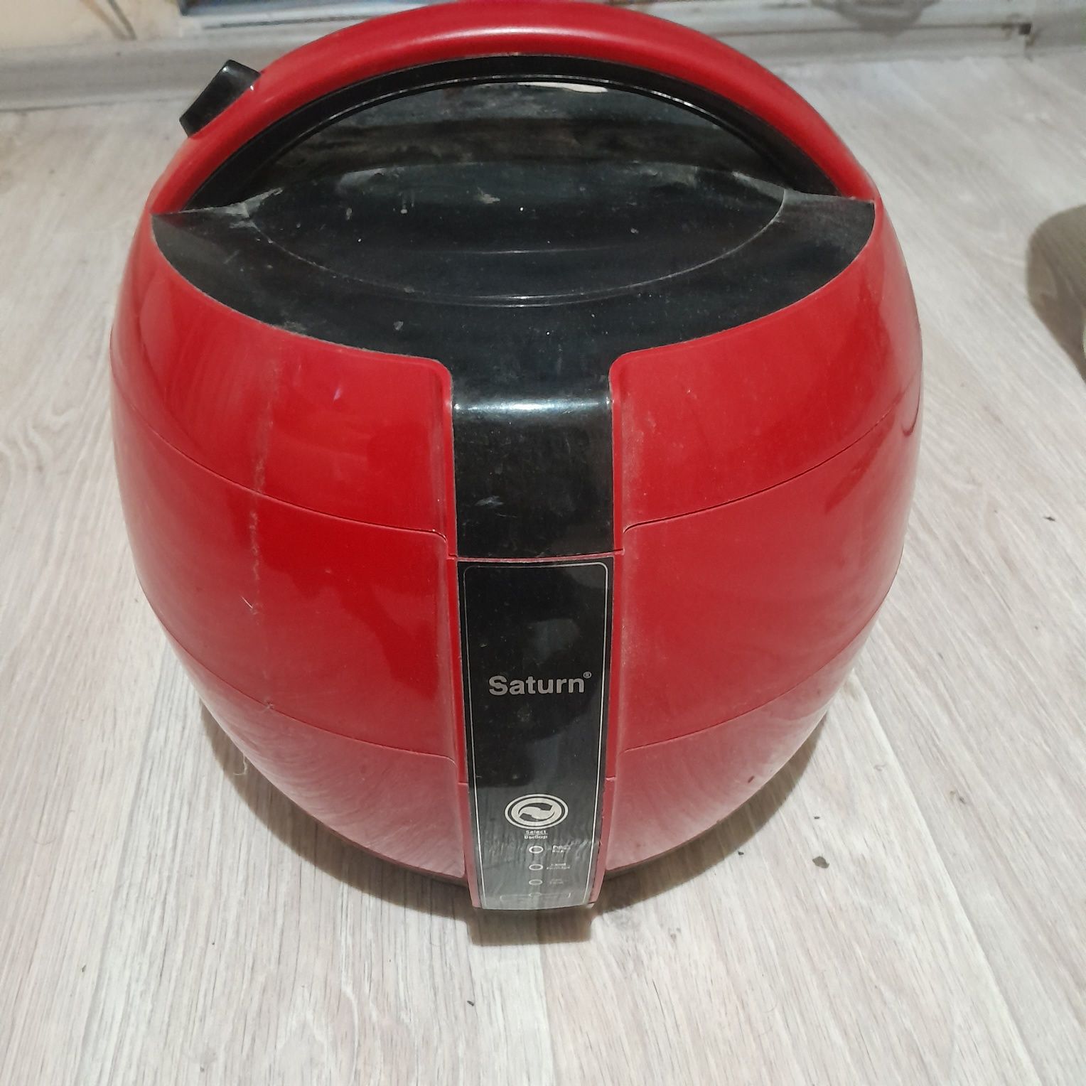 Saturn мультиварка