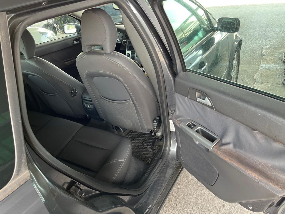 Carrinha Volvo v50 2006