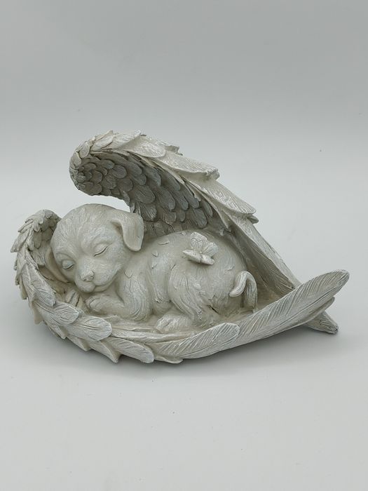 Figurka psa anioła