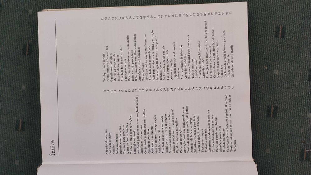 O Grande Livro Ilustrado do Artesanato e Lavores