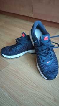 Nike air max full ride tr 1.5  r. 45/29