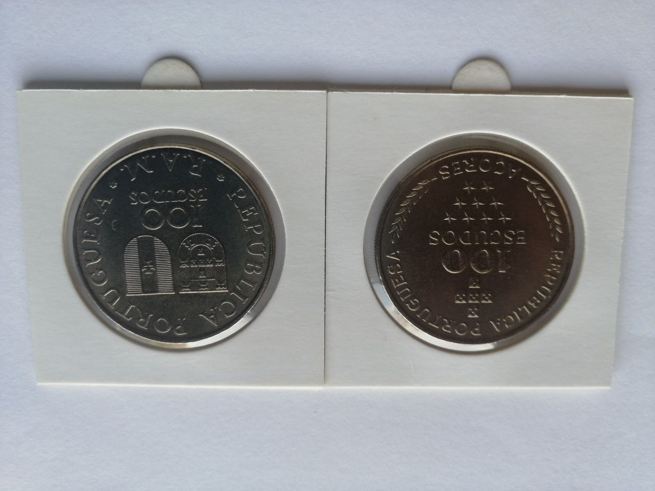 Moedas de 100 escudos Açores e Madeira