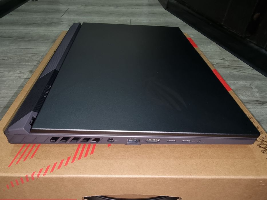 Asus strix g16 i7 rtx 4060