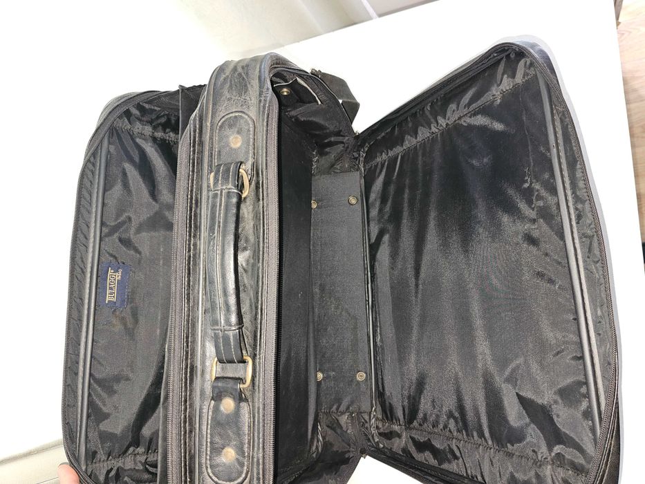 Вместительная фирменная сумка Bulaggi