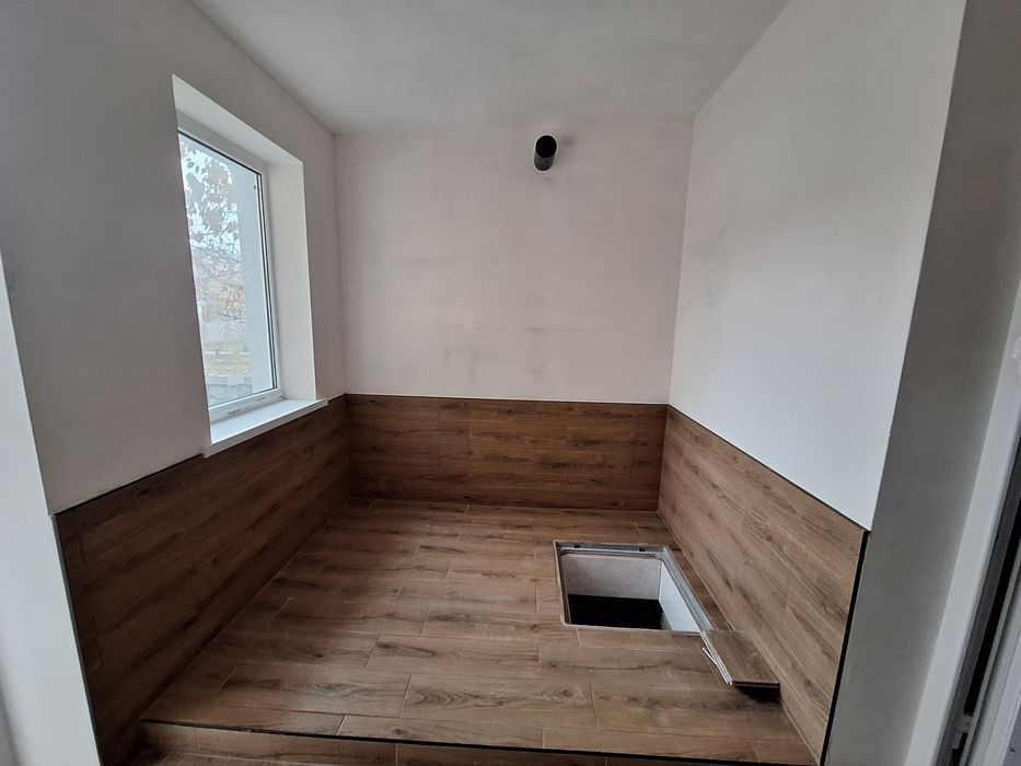 1 кімнатна 50,3 м  у центрі с. Щасливе 8 км від Києва