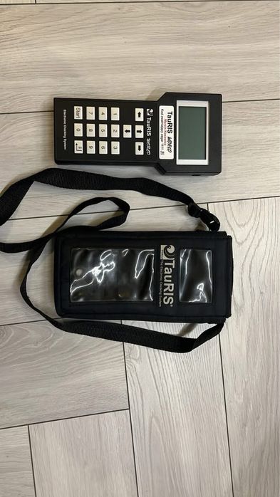 Zegar TauRIS World dwie anteny 2020 rok System konstantujący gołębie