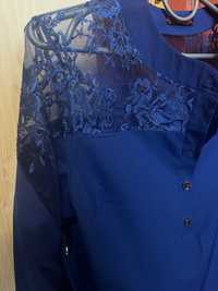 Синя жіноча блузка